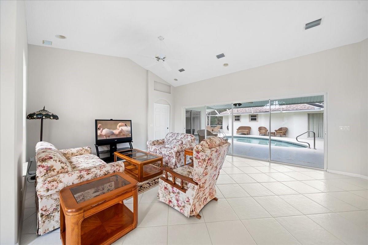 Vero Lake Estates - Residential