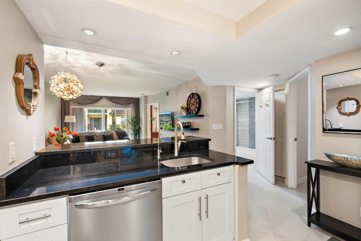 BAY REACH CONDO - Residential