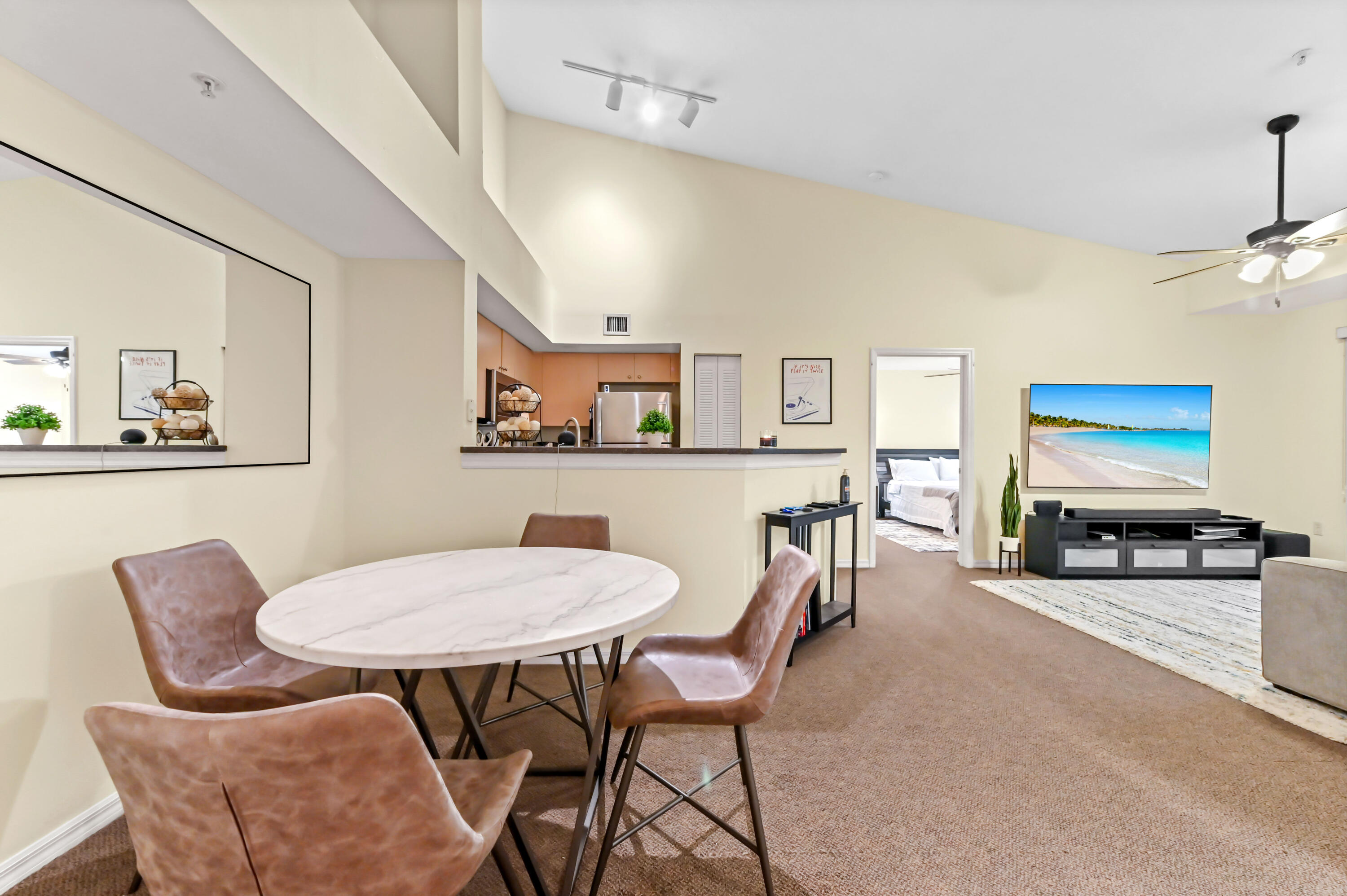 EMERALD ISLE AT LAGUNA LAKES - Residential