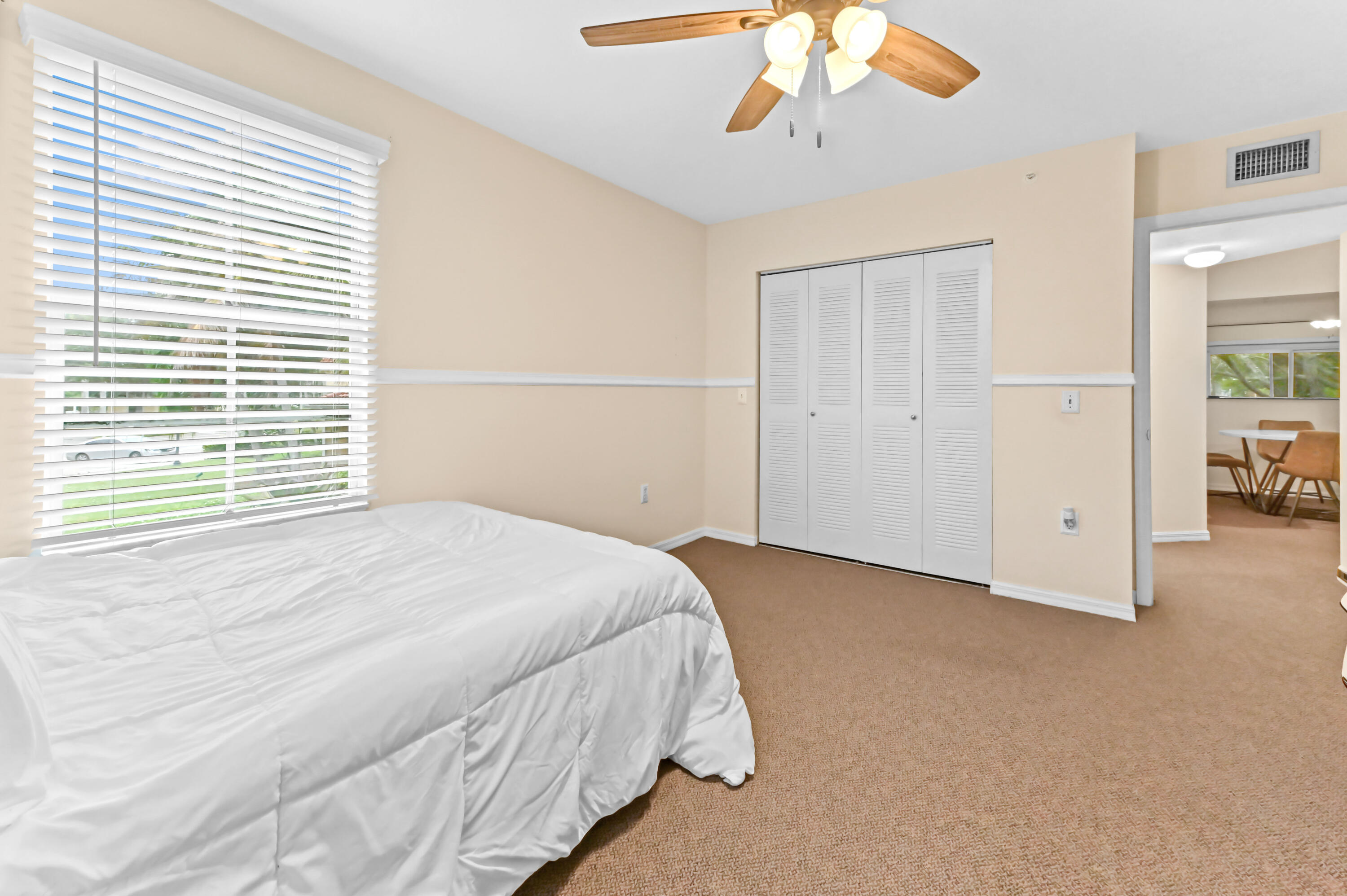 EMERALD ISLE AT LAGUNA LAKES - Residential