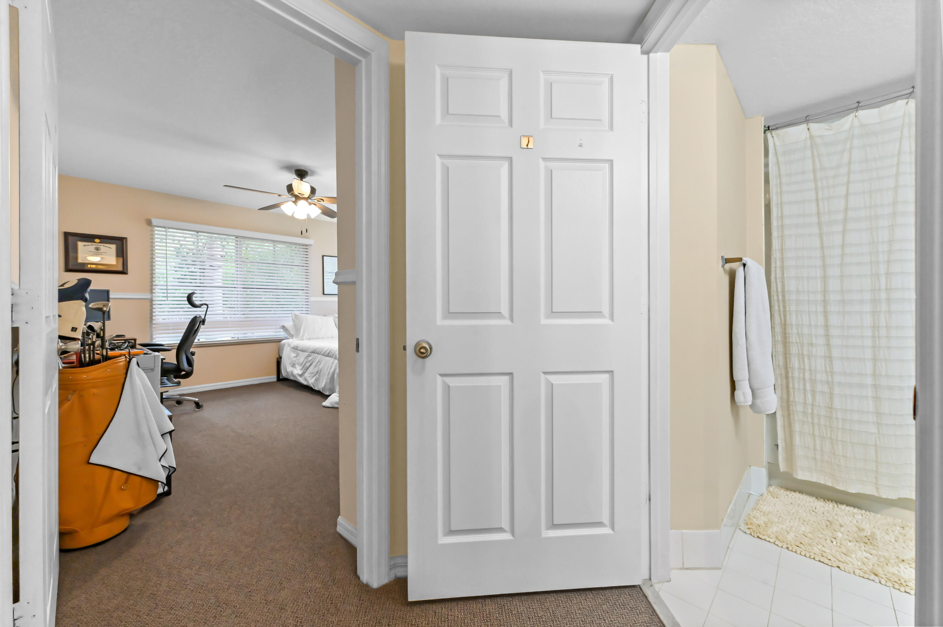 EMERALD ISLE AT LAGUNA LAKES - Residential