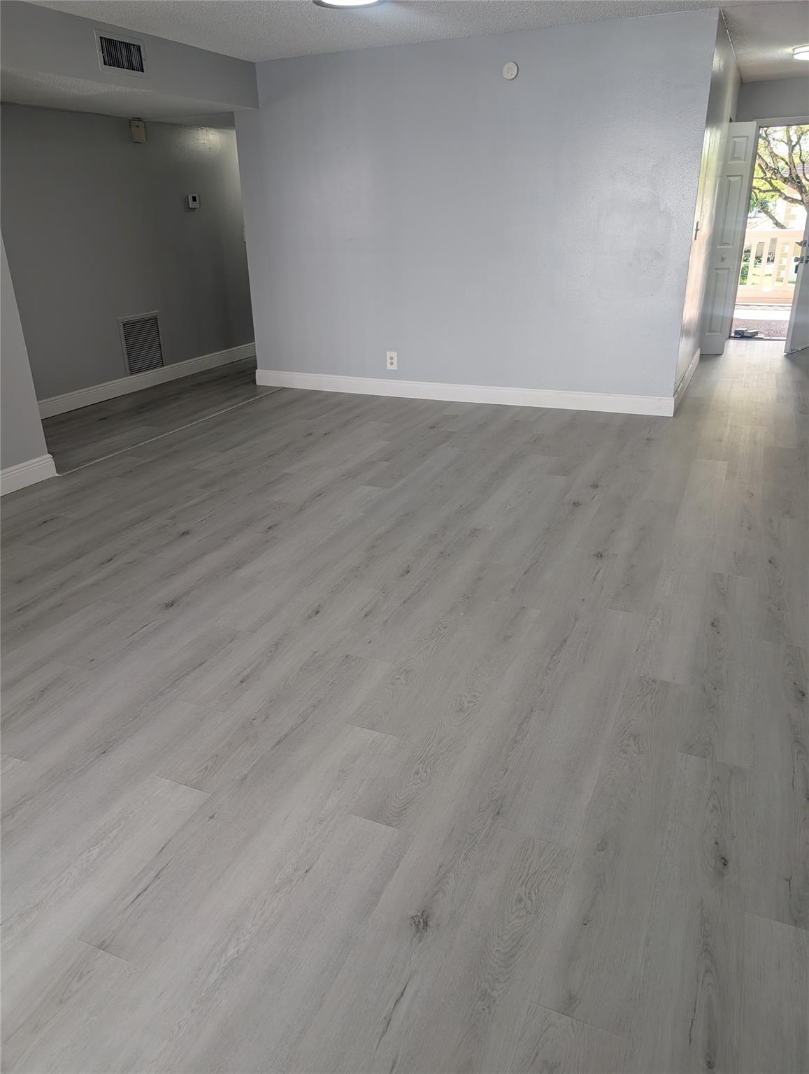 LUSH APARTMENTS - Residential Lease