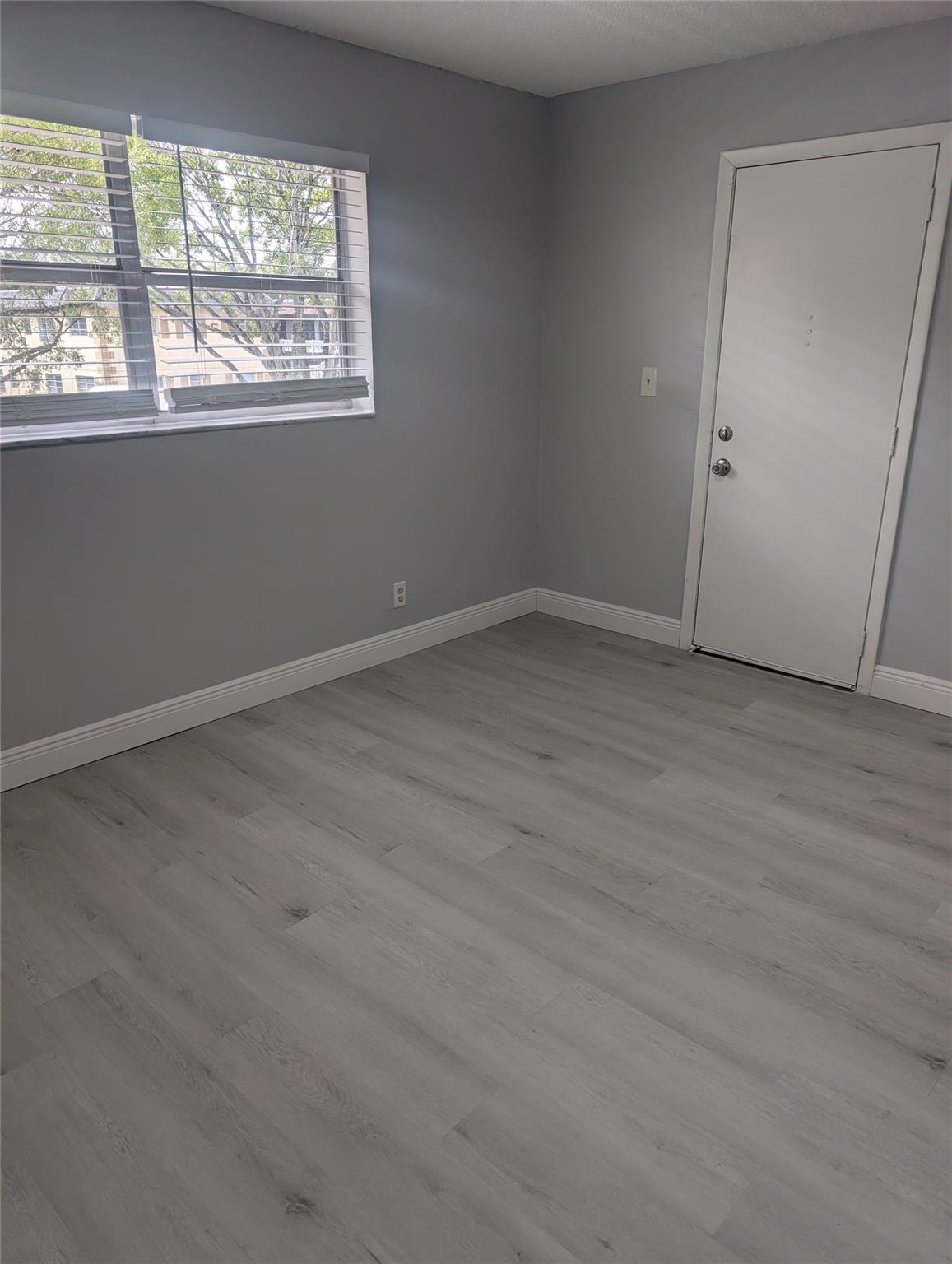 LUSH APARTMENTS - Residential Lease