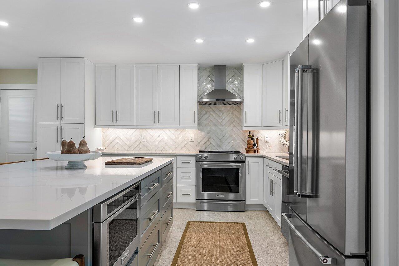 FOREST HILLS - Residential