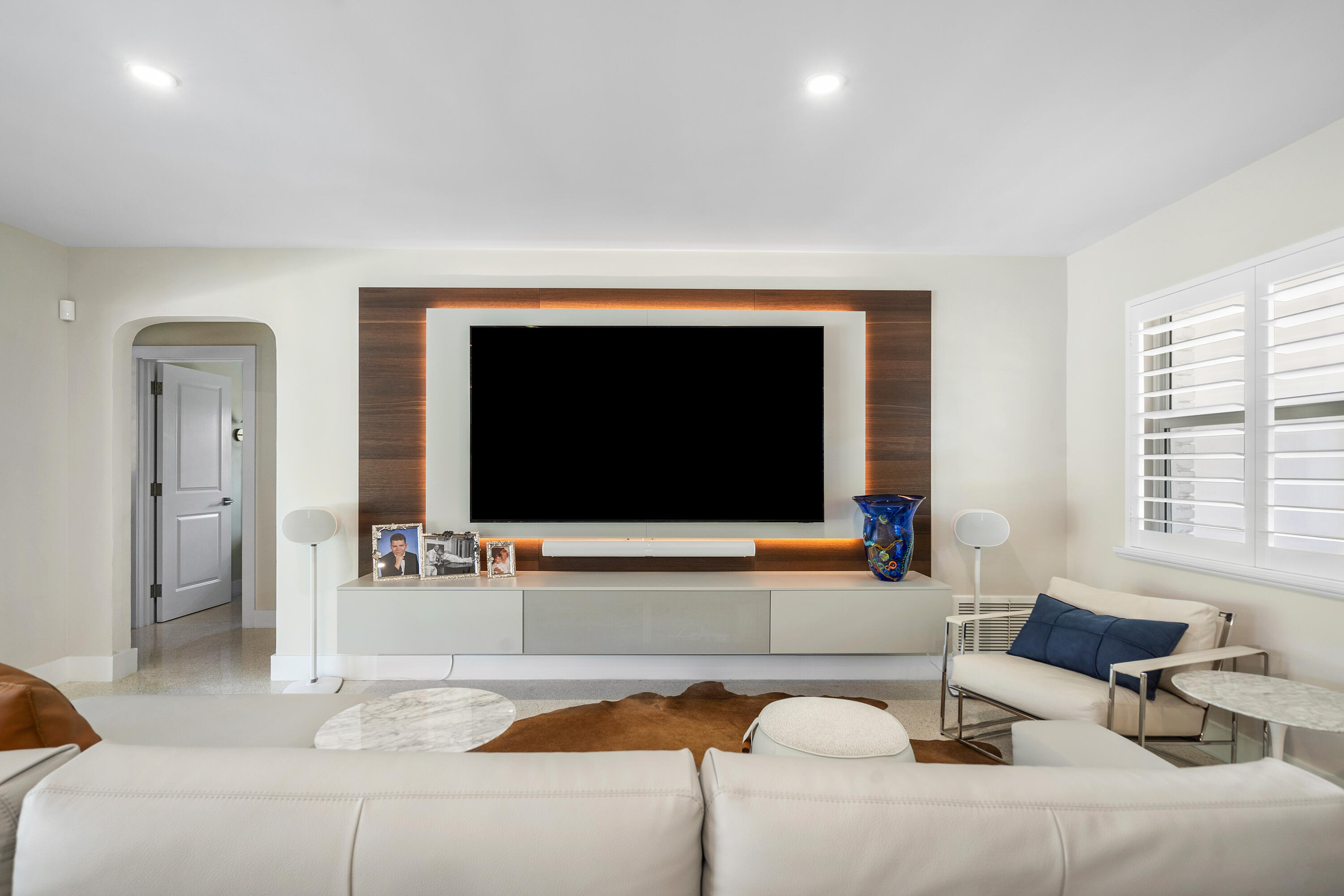 FOREST HILLS - Residential