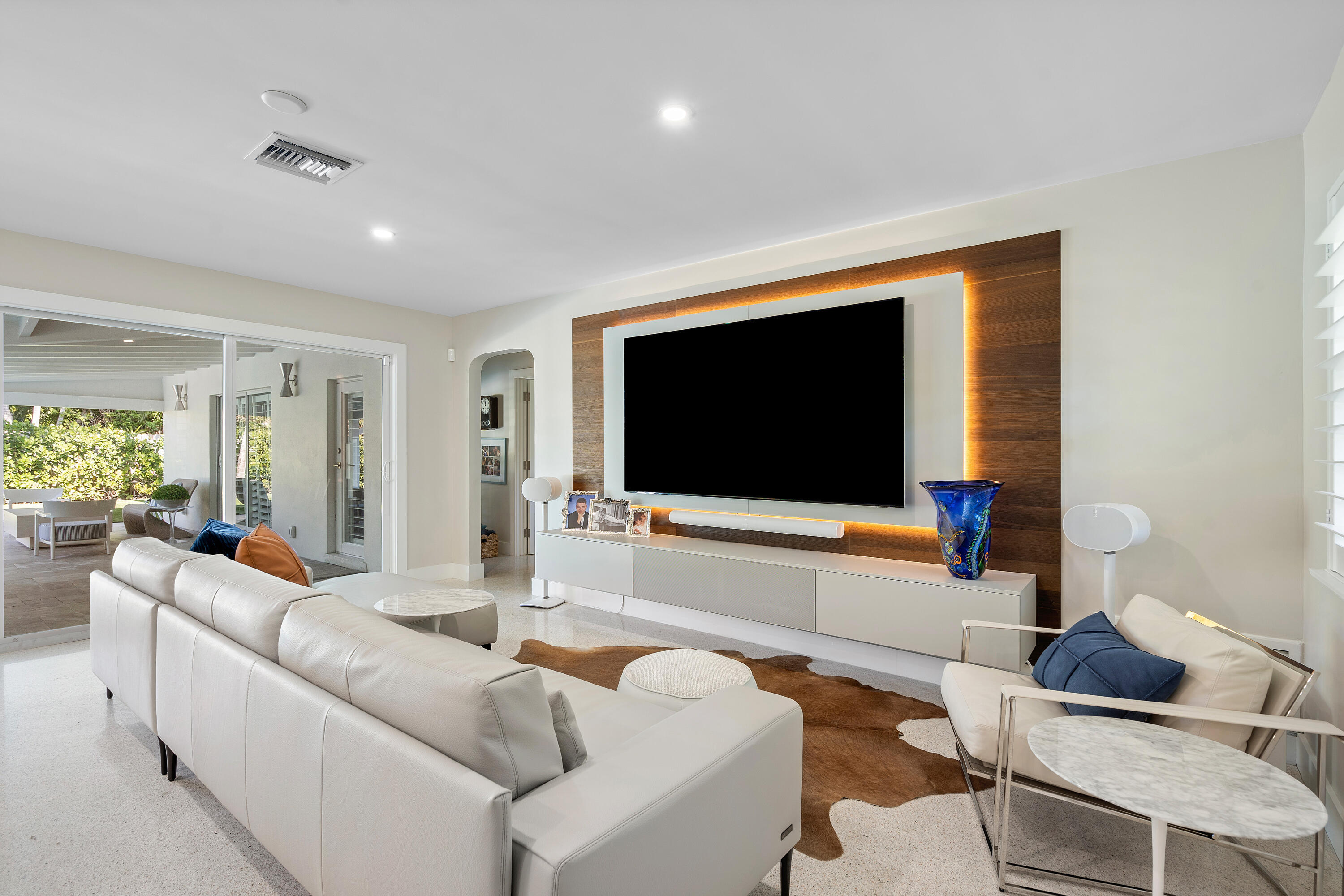FOREST HILLS - Residential