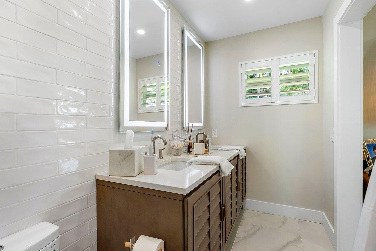 FOREST HILLS - Residential