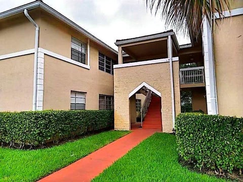 Tiny photo for 1014 Twin Lakes Drive #20-h, Coral Springs, FL 33071 (MLS # B26045620)
