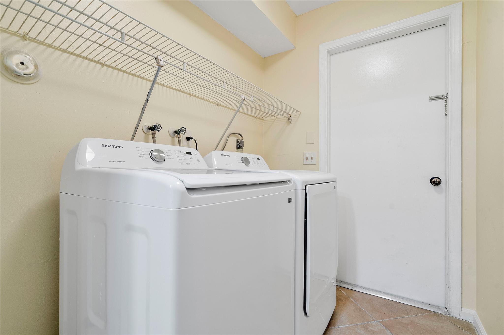 Cypress Glen Townhomes - Residential