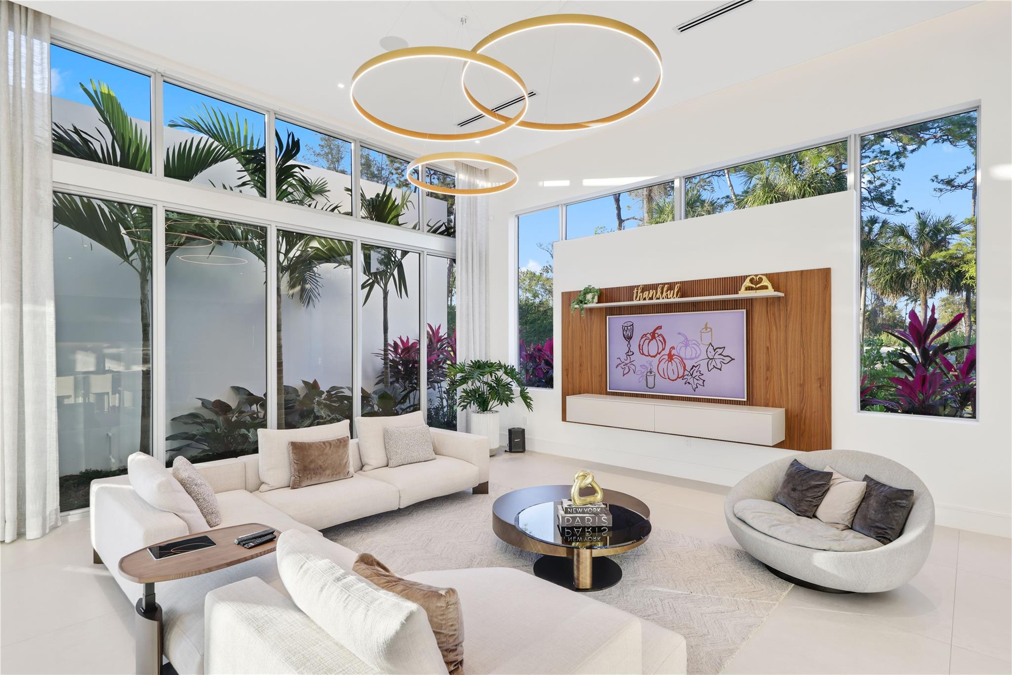 Pine Tree Estates - Residential