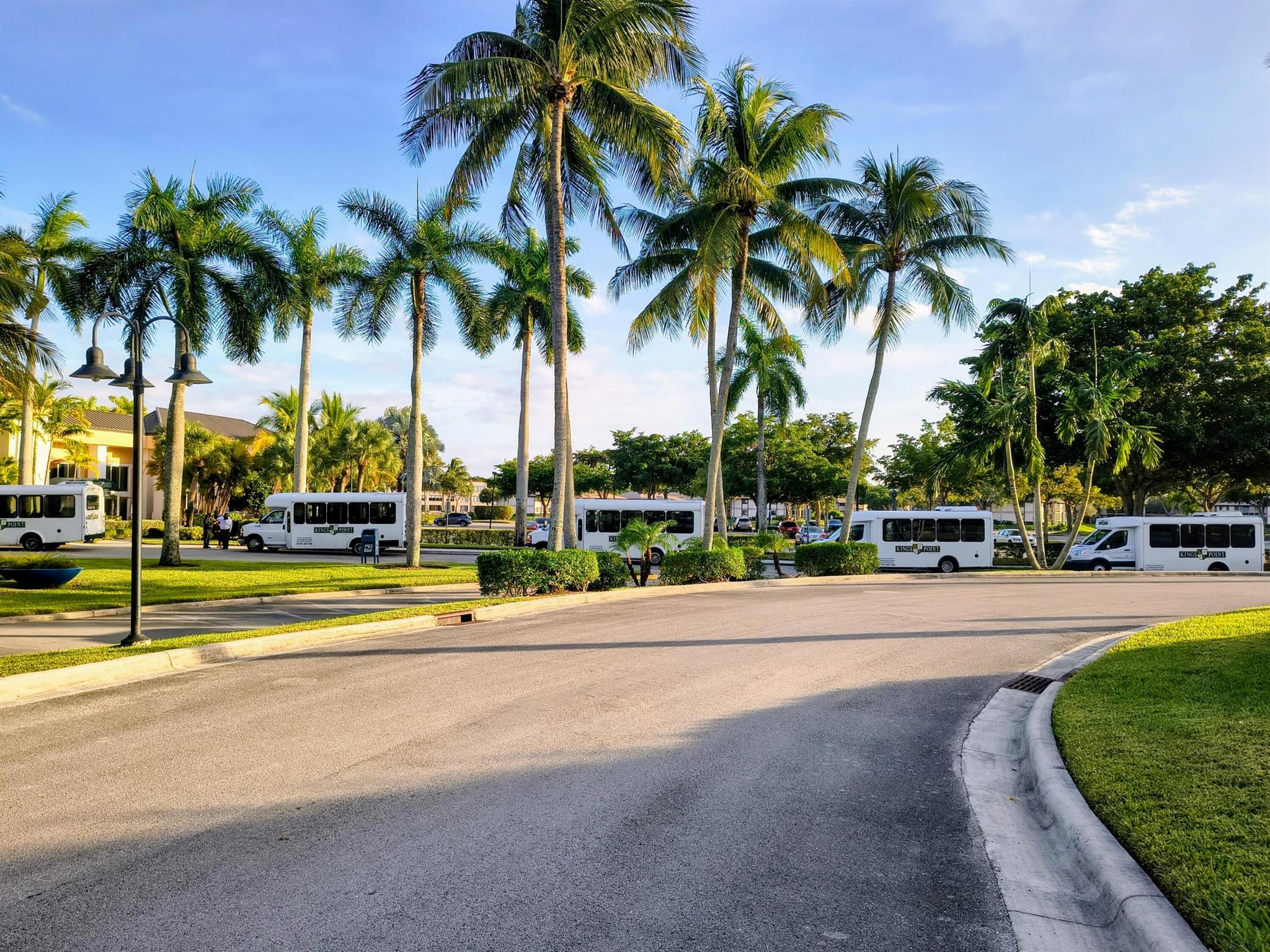 WELDON CONDOMINIUM, Kings - Residential