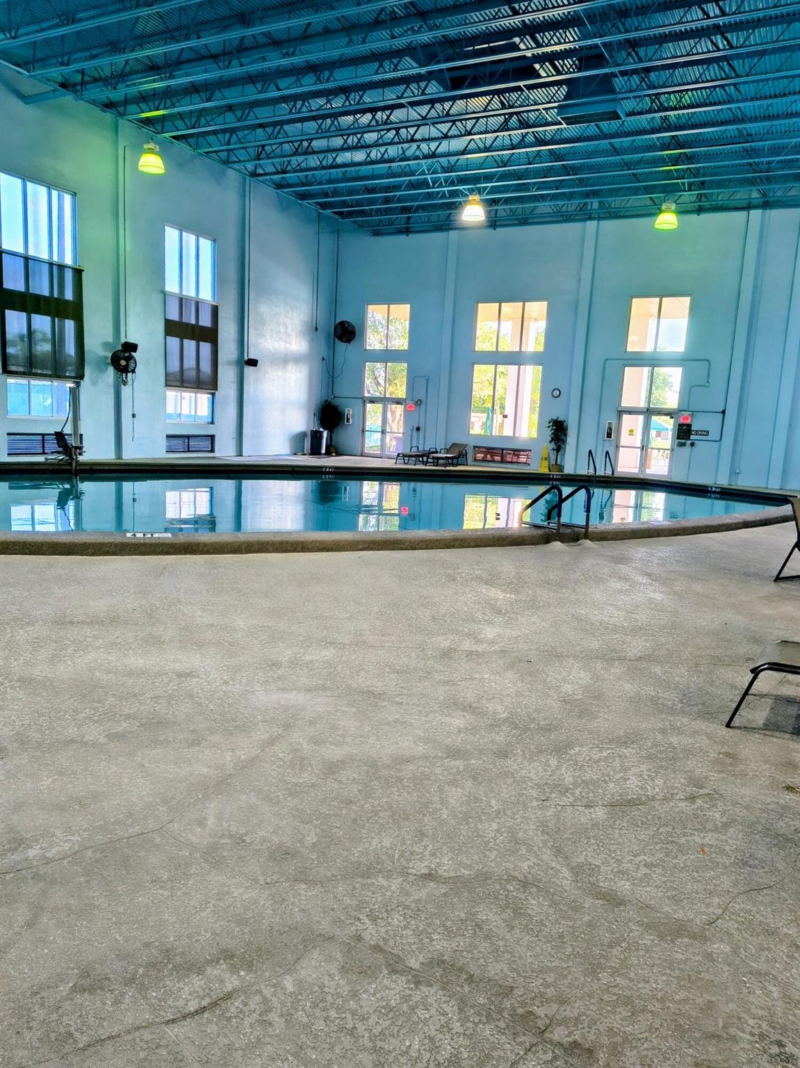 WELDON CONDOMINIUM, Kings - Residential