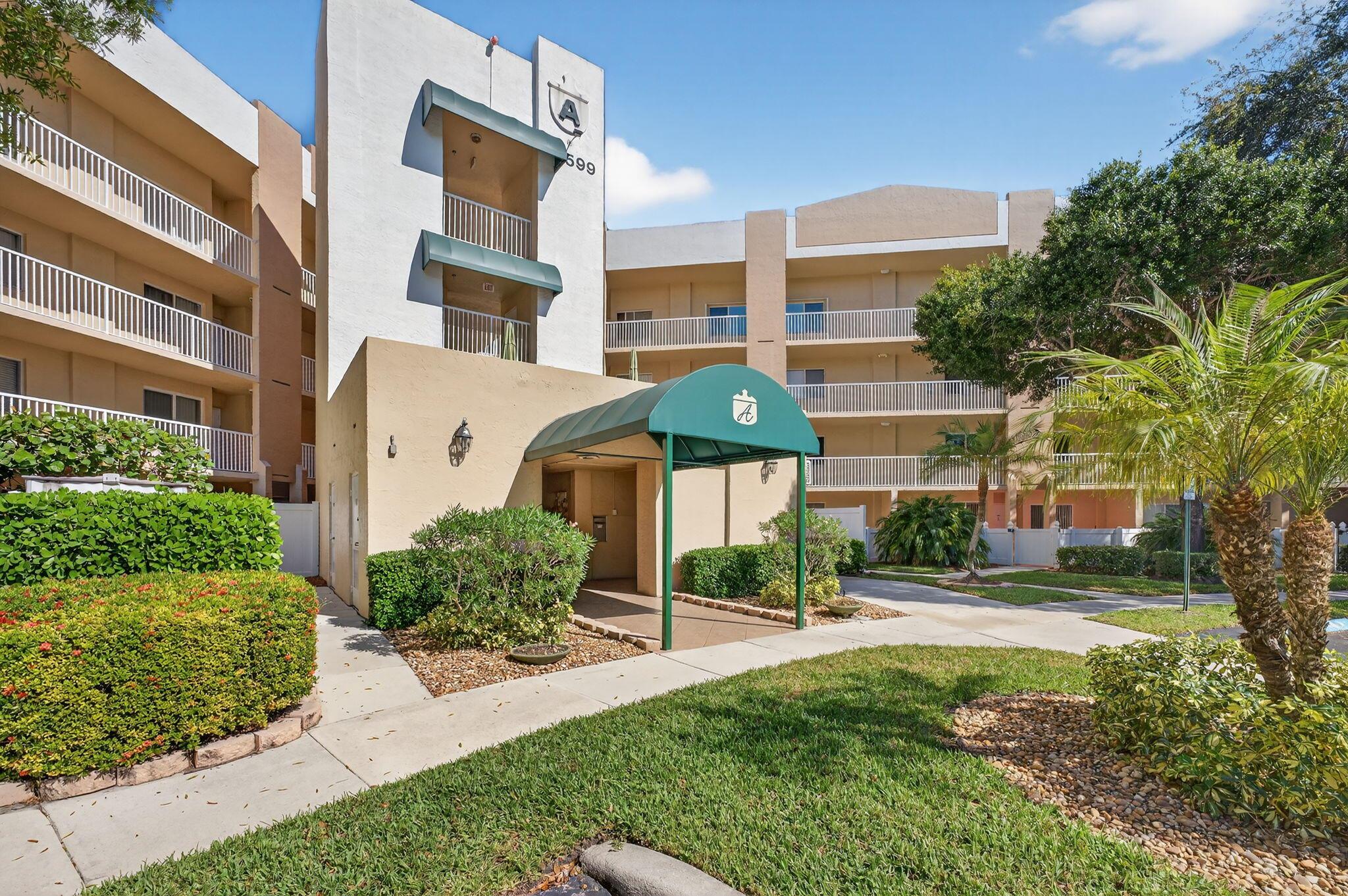 WELDON CONDOMINIUM, Kings - Residential