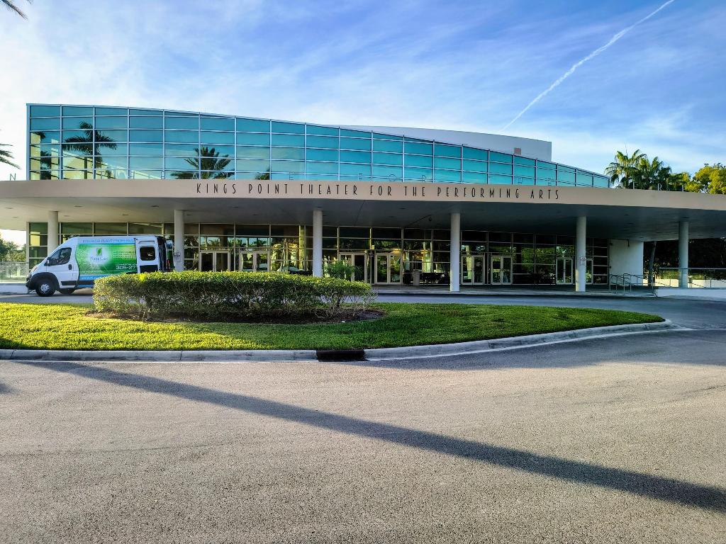 WELDON CONDOMINIUM, Kings Point - Residential