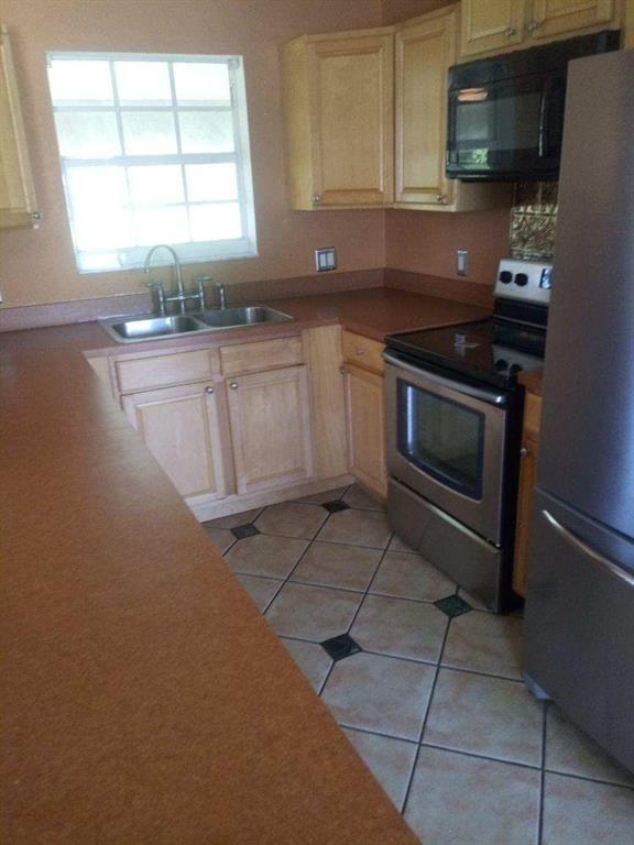 RIVER PARK UNIT 5 - Residential