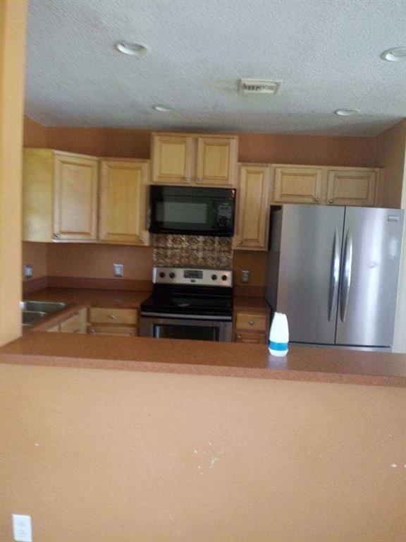 RIVER PARK UNIT 5 - Residential