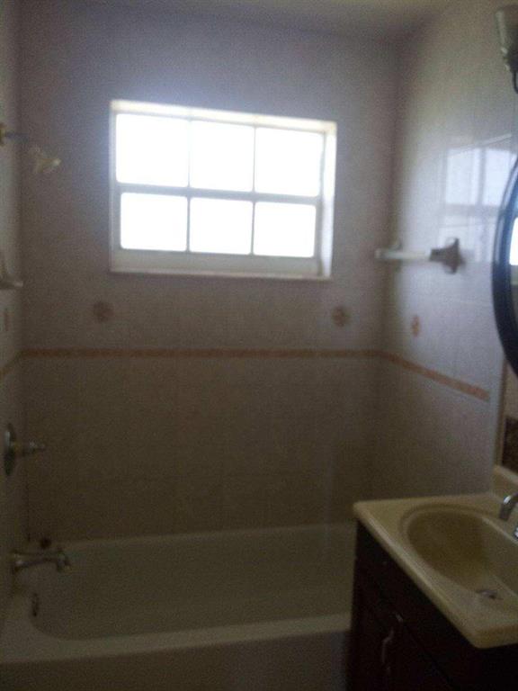 RIVER PARK UNIT 5 - Residential