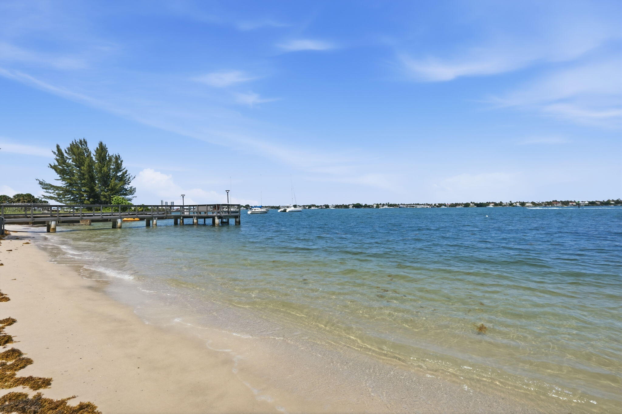 PALM BEACH HOUSE CONDO - Residential Lease