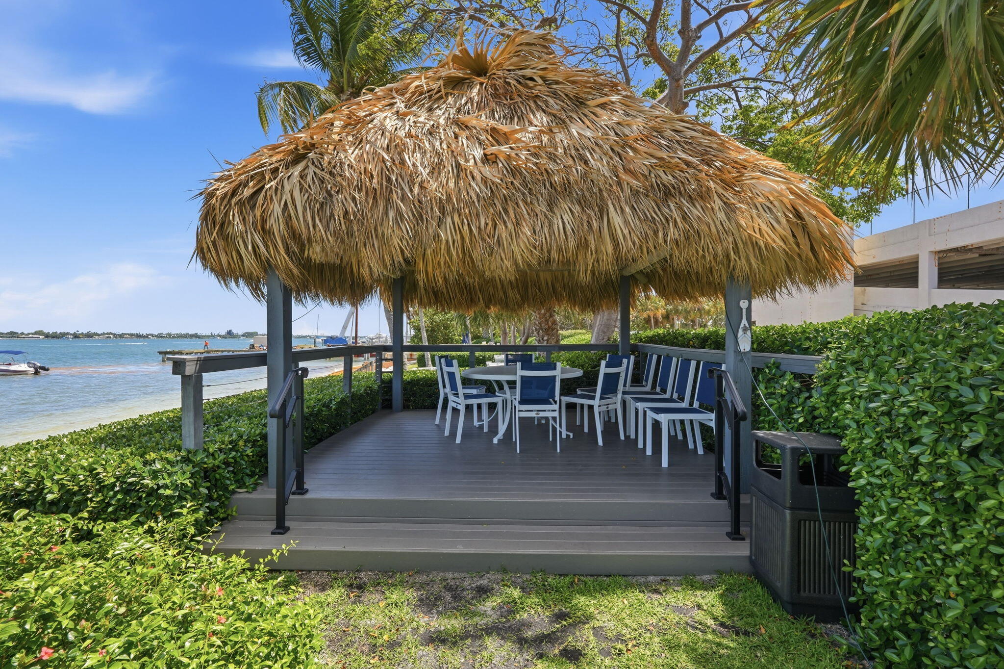 PALM BEACH HOUSE CONDO - Residential Lease