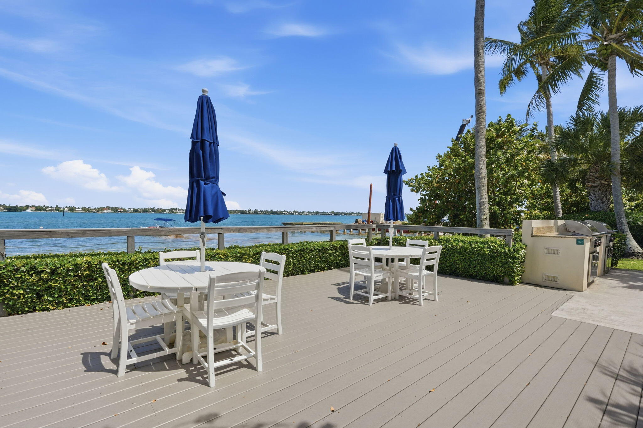 PALM BEACH HOUSE CONDO - Residential Lease