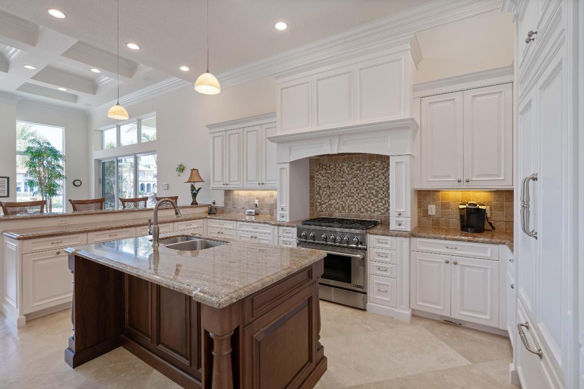 Admirals Cove - Residential