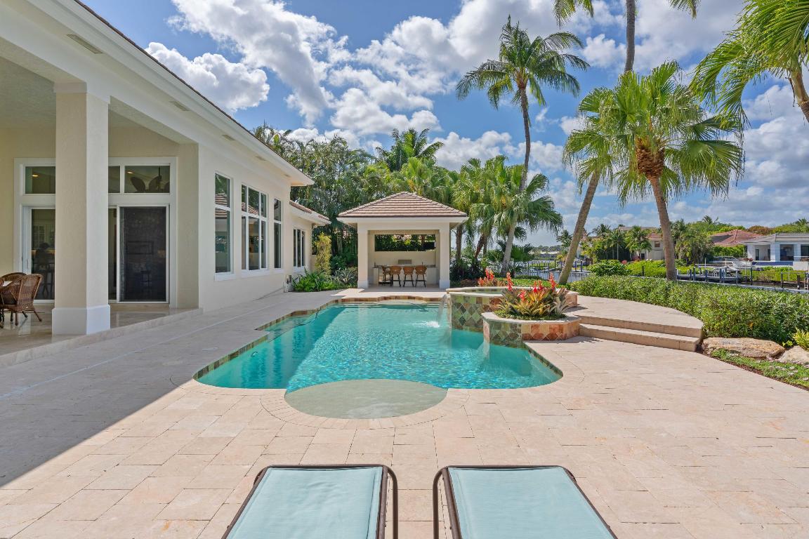 Admirals Cove - Residential