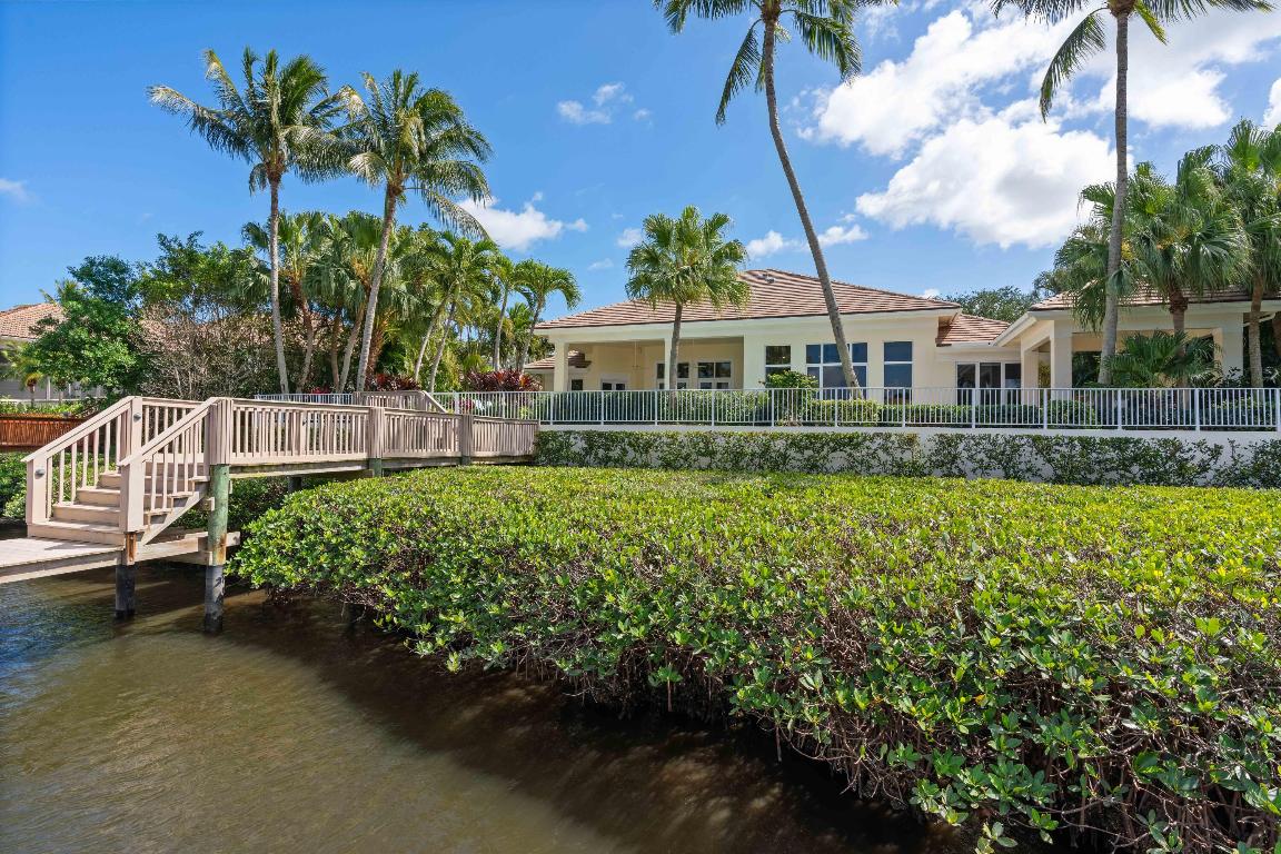 Admirals Cove - Residential