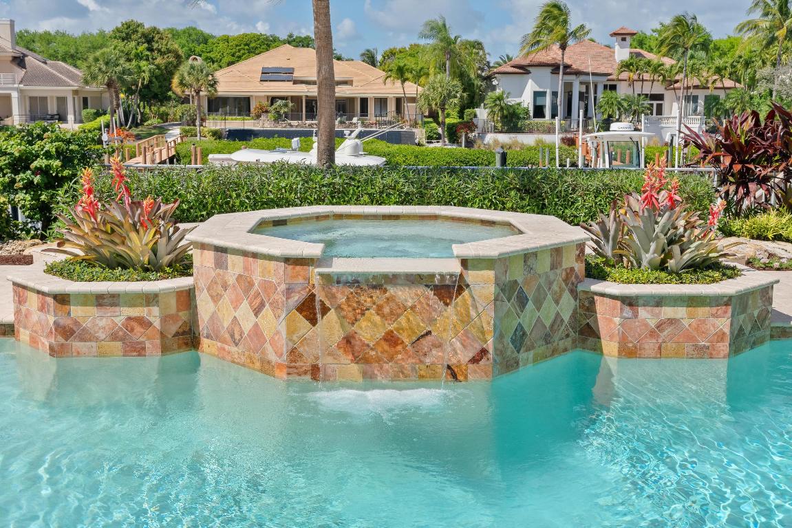 Admirals Cove - Residential