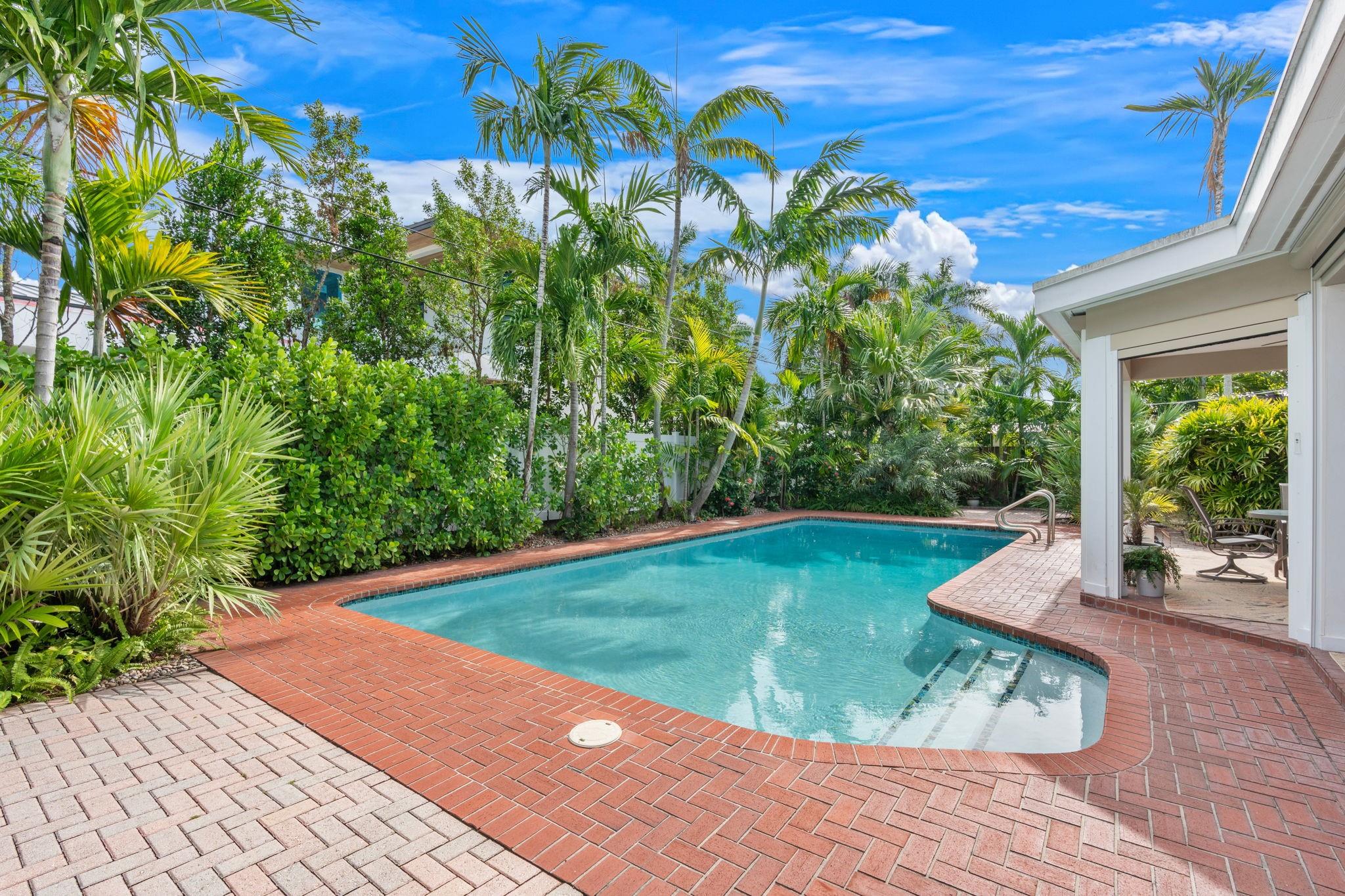 Coral Ridge 21-50 B - Residential