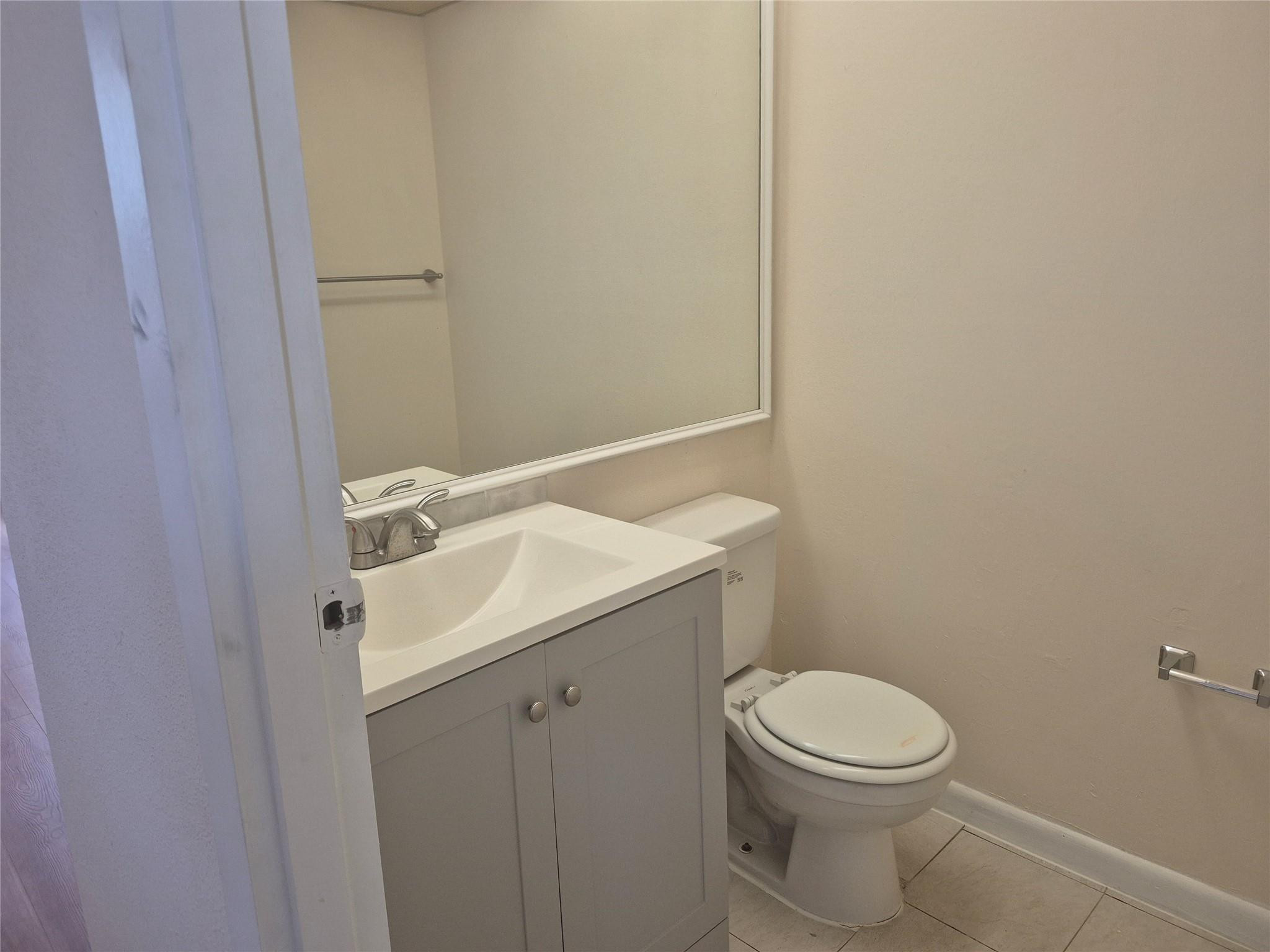 Flanders F - Residential Lease