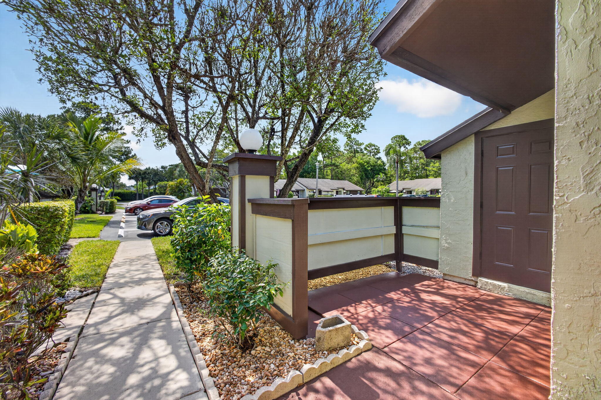 320 Elmira Court