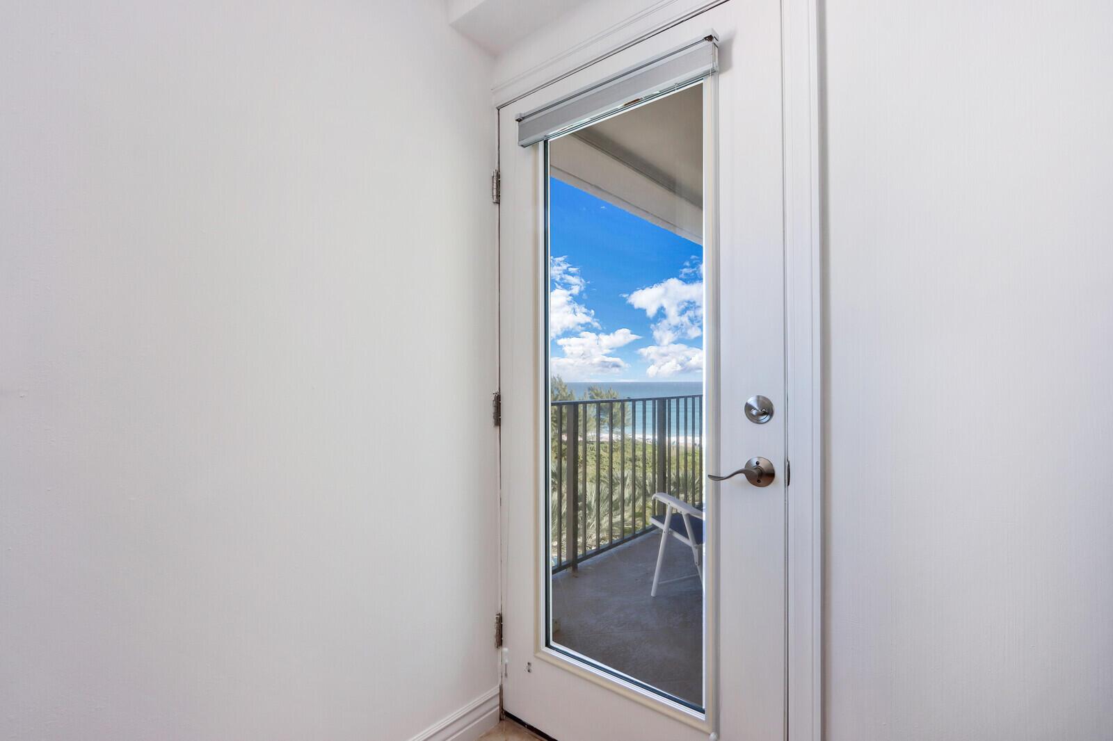 MAYAN TOWERS CONDO II - Residential Lease