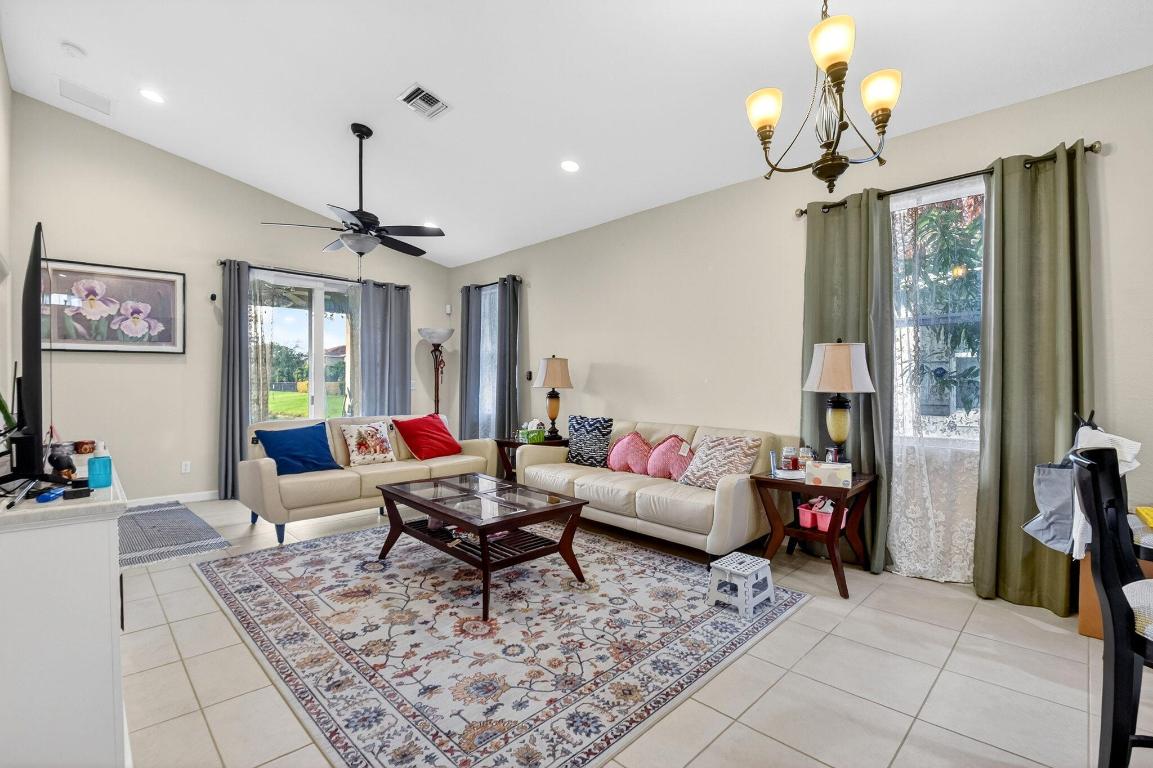 VERONA ESTATES - Residential