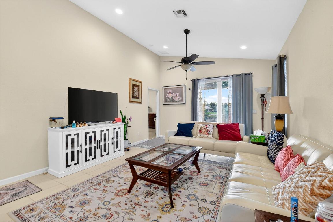 VERONA ESTATES - Residential