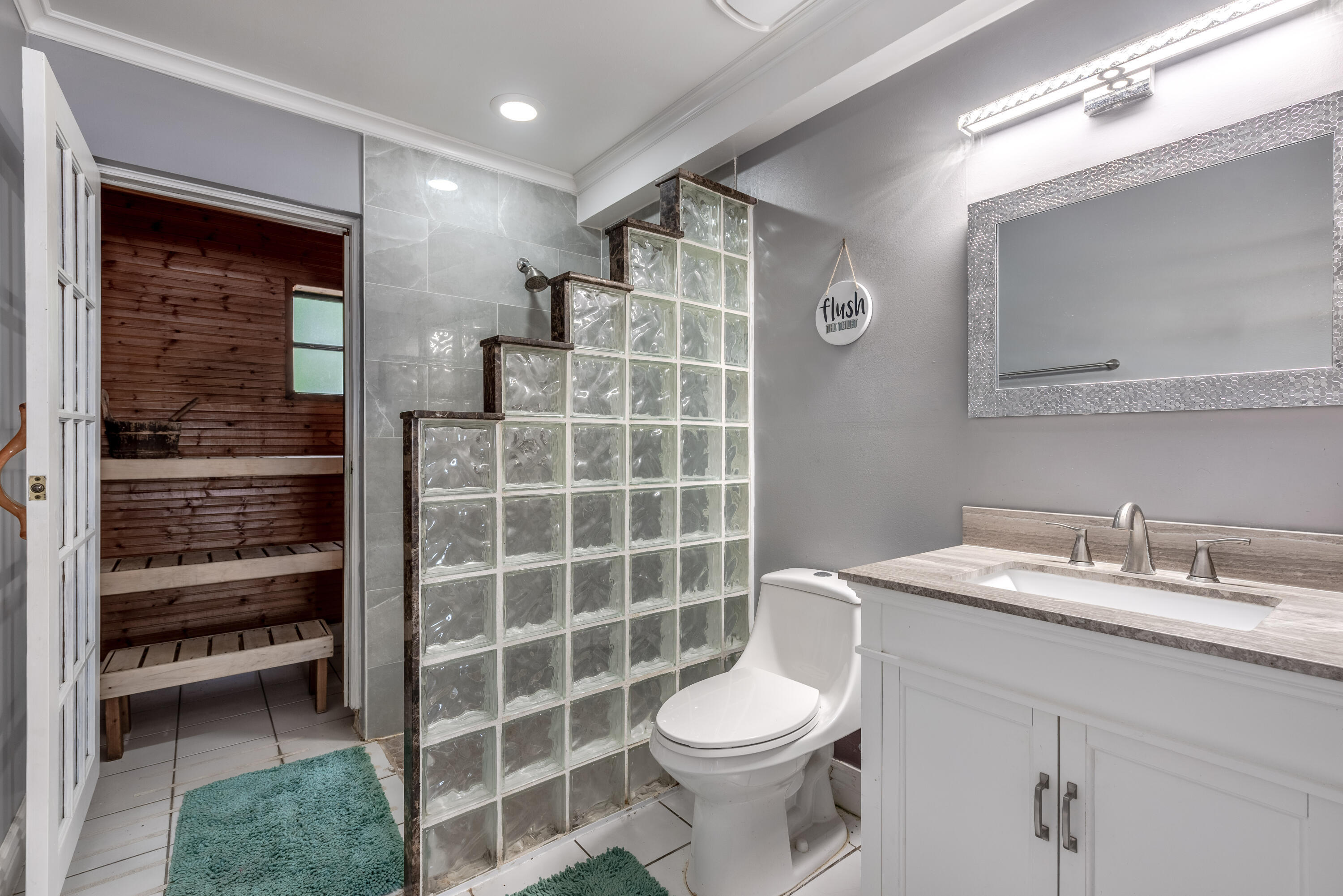 MANGO VILLAS TOWNHOUSE - Residential