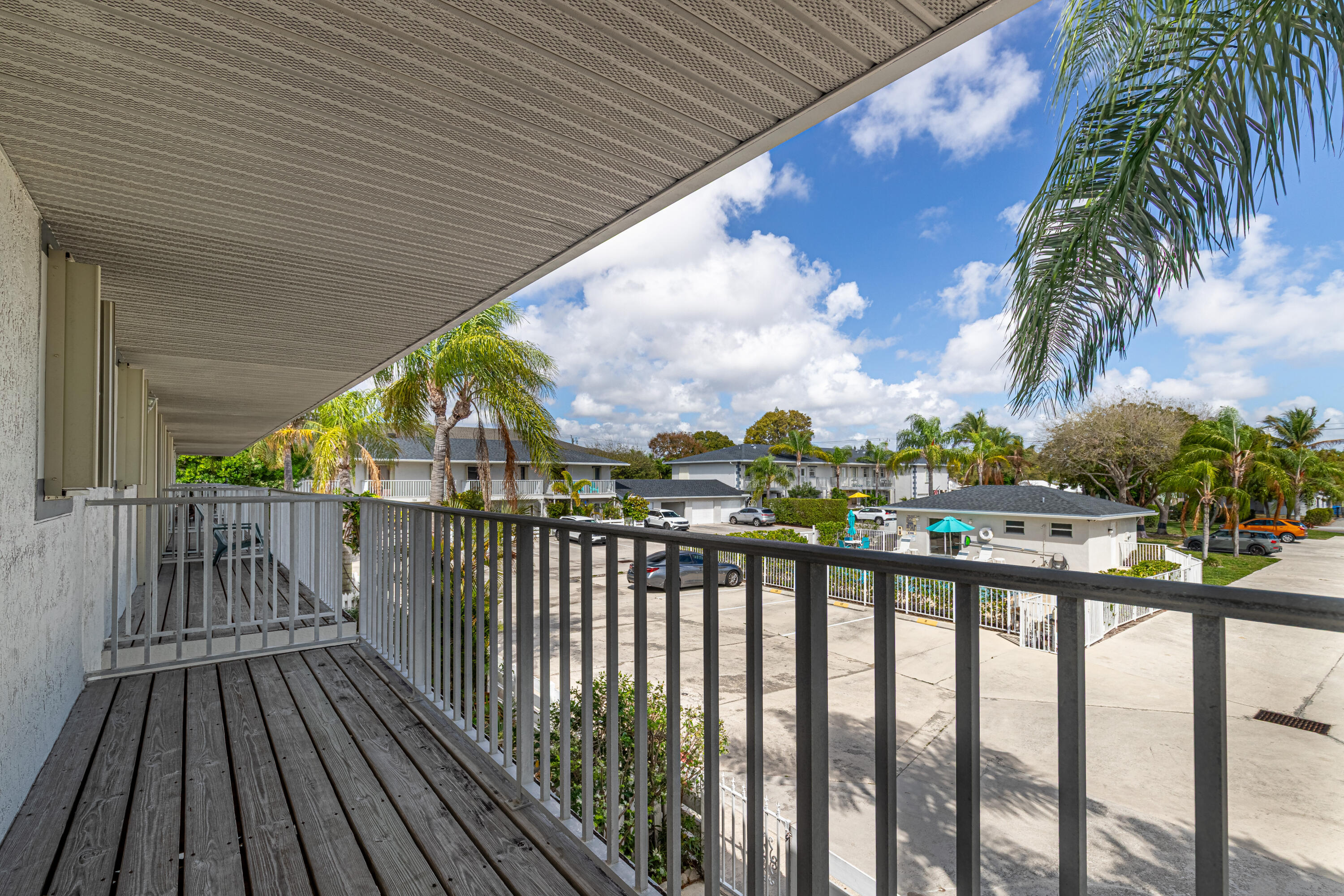 MANGO VILLAS TOWNHOUSE - Residential