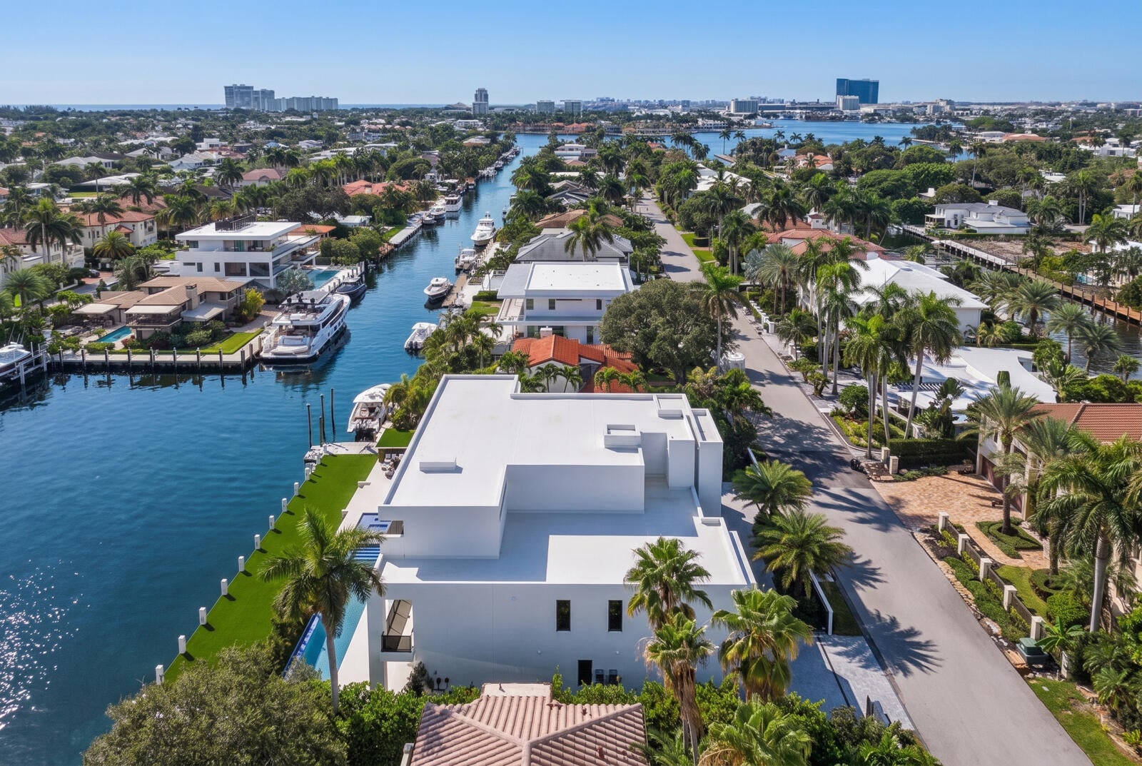 Welcome to 414 Royal Plaza Drive, a monumental new-construction waterf – image 42