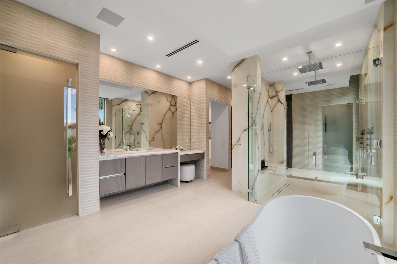 Welcome to 414 Royal Plaza Drive, a monumental new-construction waterf – image 22