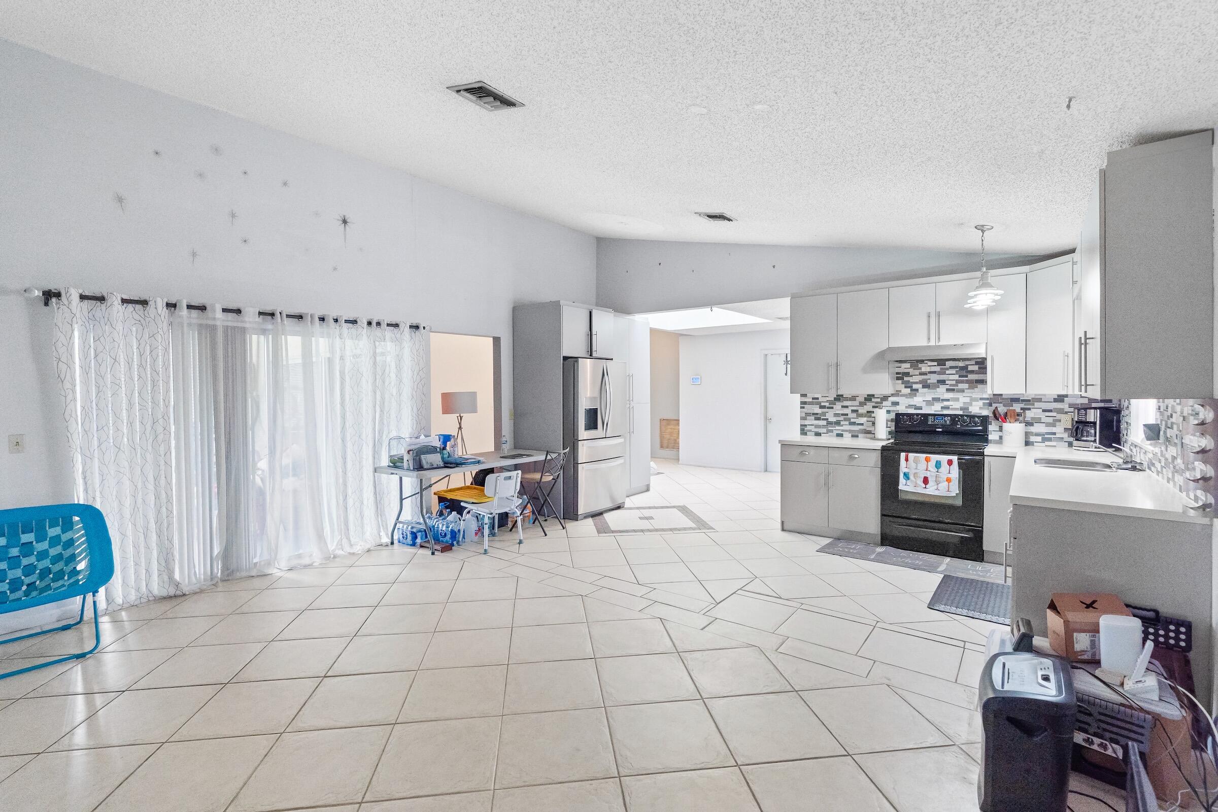 CITY OF LAUDERHILL SEC 1 - Residential