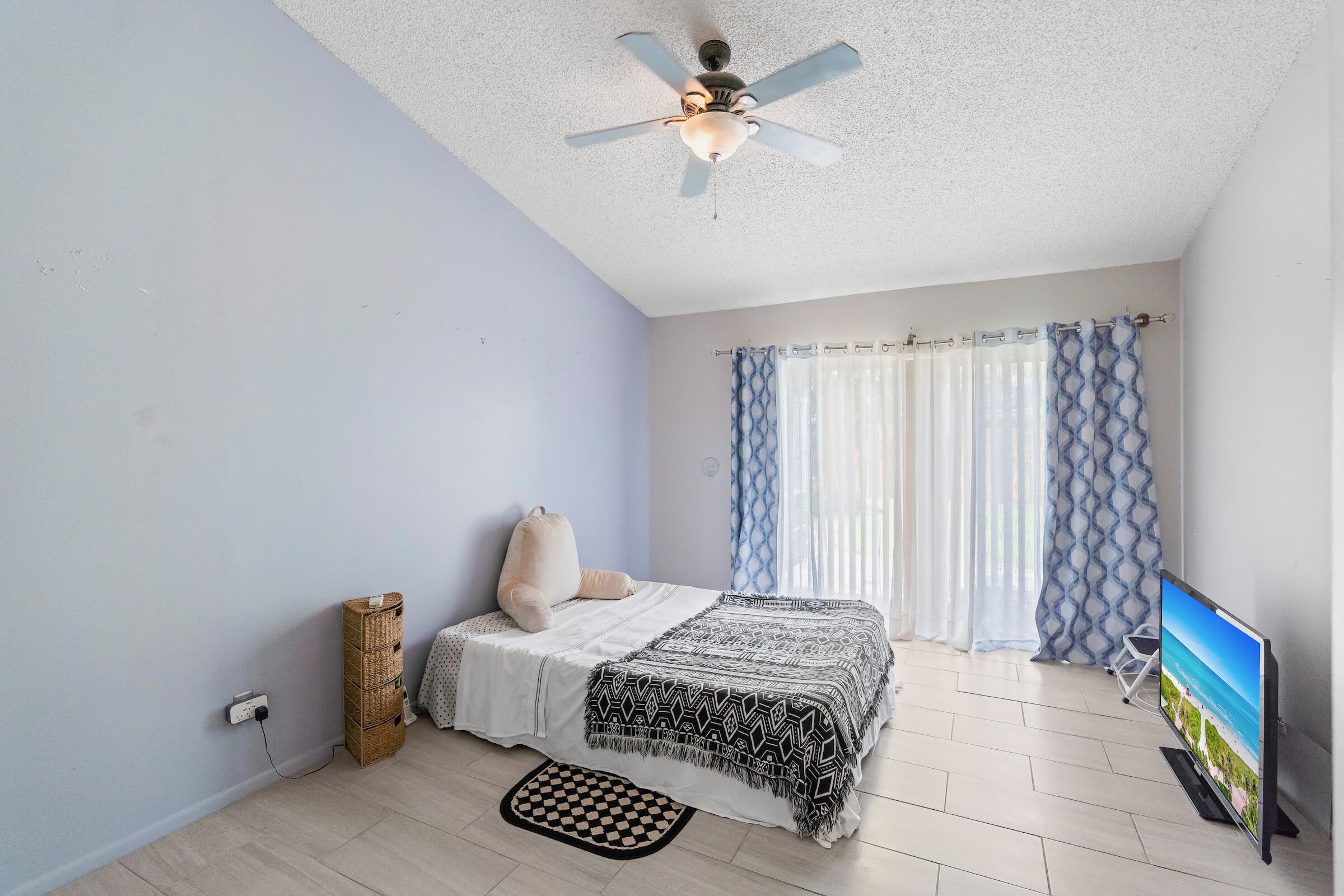 CITY OF LAUDERHILL SEC 1 - Residential