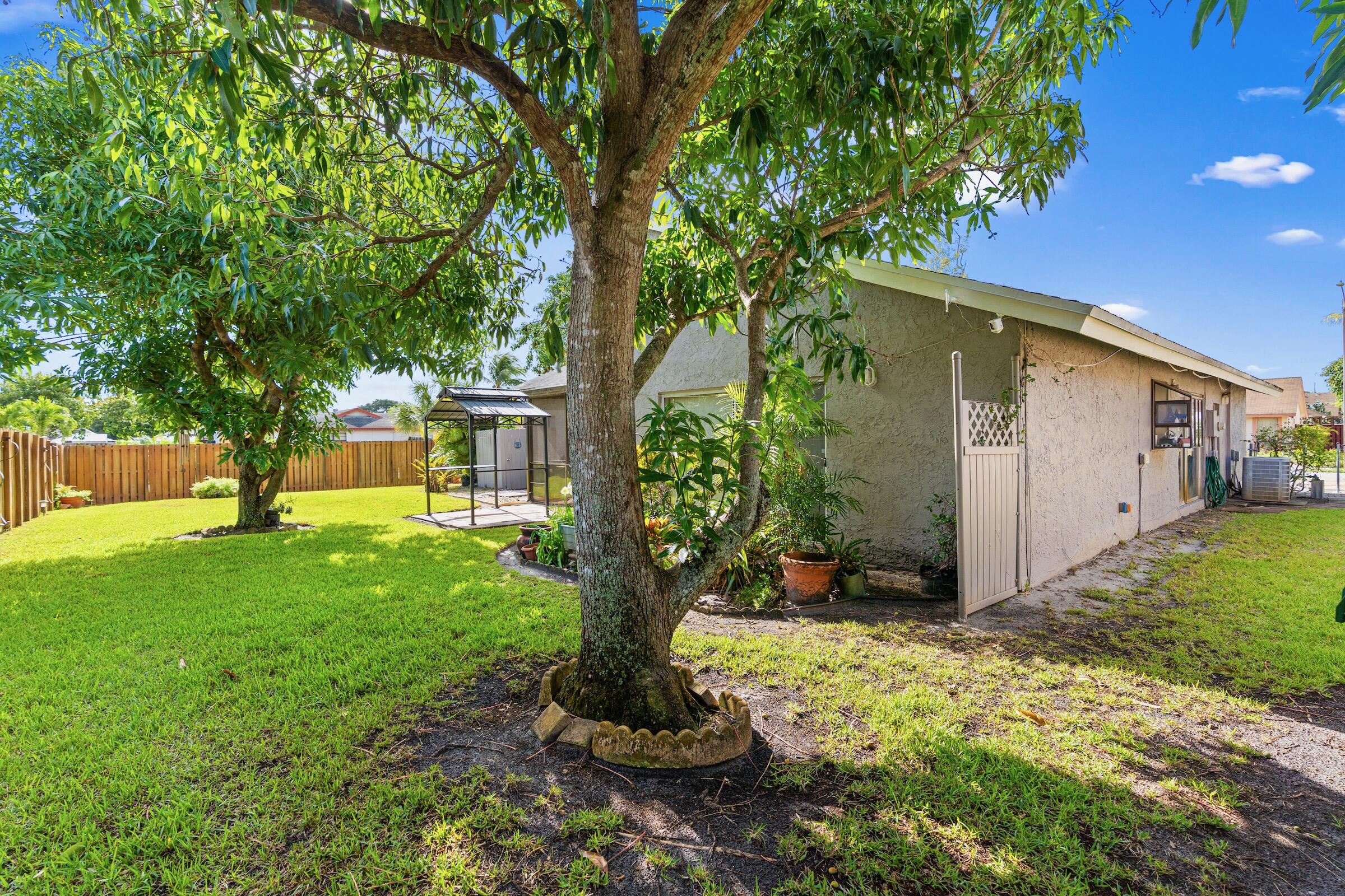 CITY OF LAUDERHILL SEC 1 - Residential