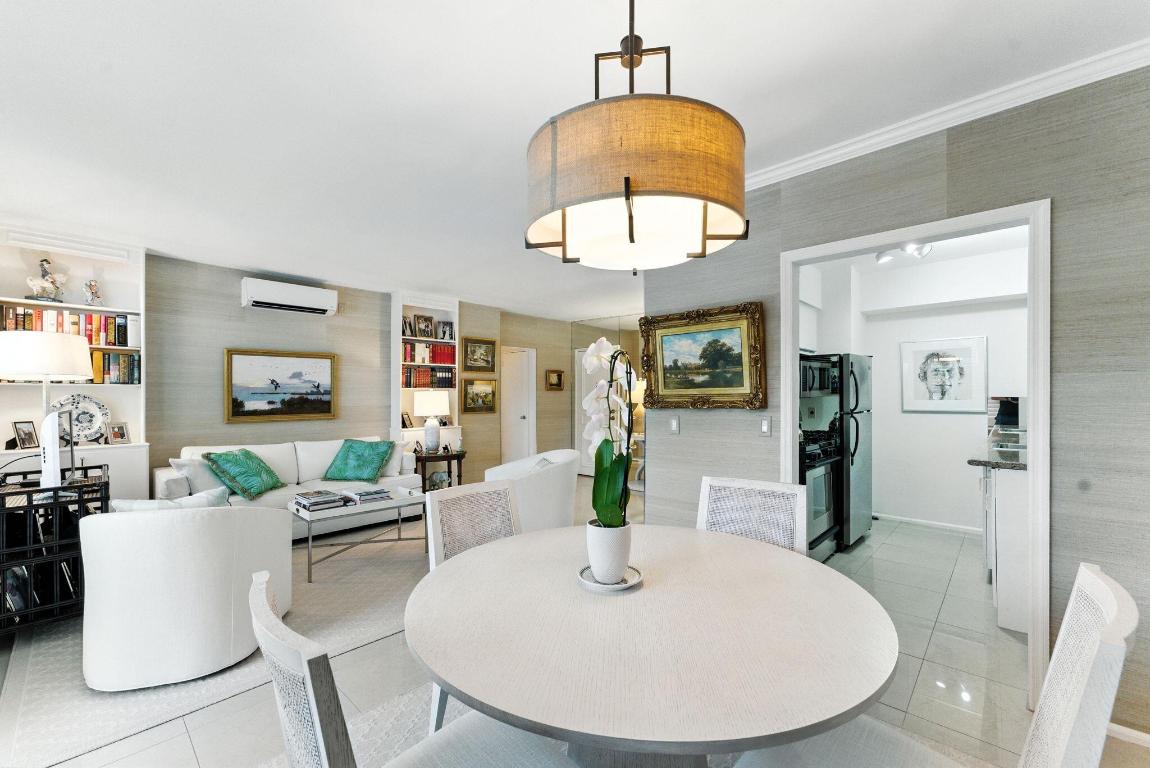 455 Worth Avenue 209