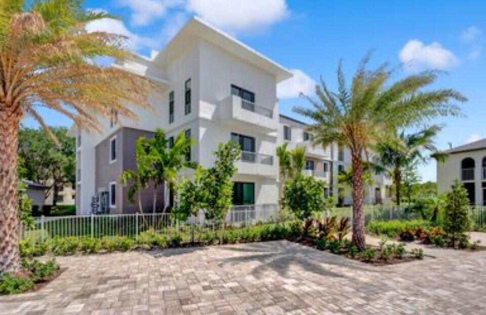 250 W Hidden Valley Boulevard
