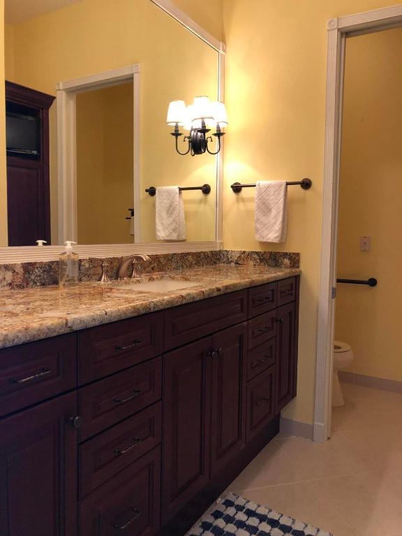 CASA DEL SOL OF TEQUESTA - Residential Lease