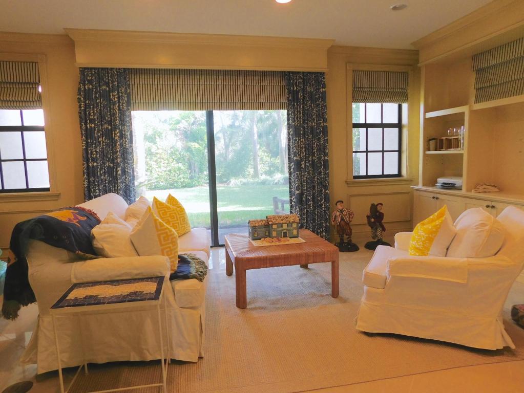 CASA DEL SOL OF TEQUESTA - Residential Lease