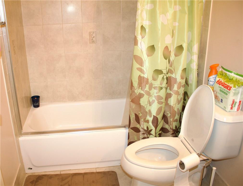 ALPINE WOODS OF JACARANDA - Residential