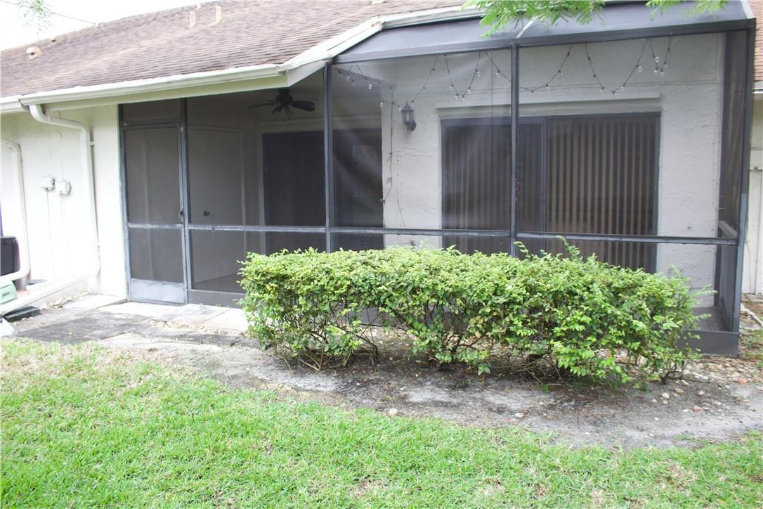 ALPINE WOODS OF JACARANDA - Residential