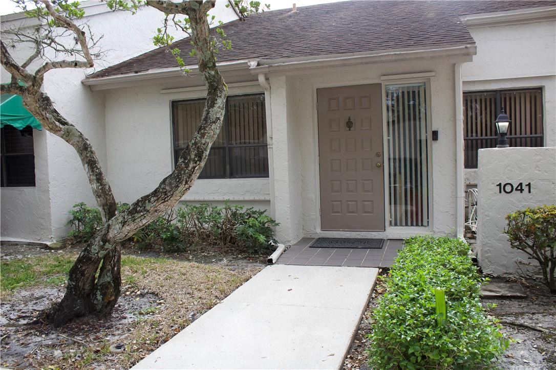 ALPINE WOODS OF JACARANDA - Residential