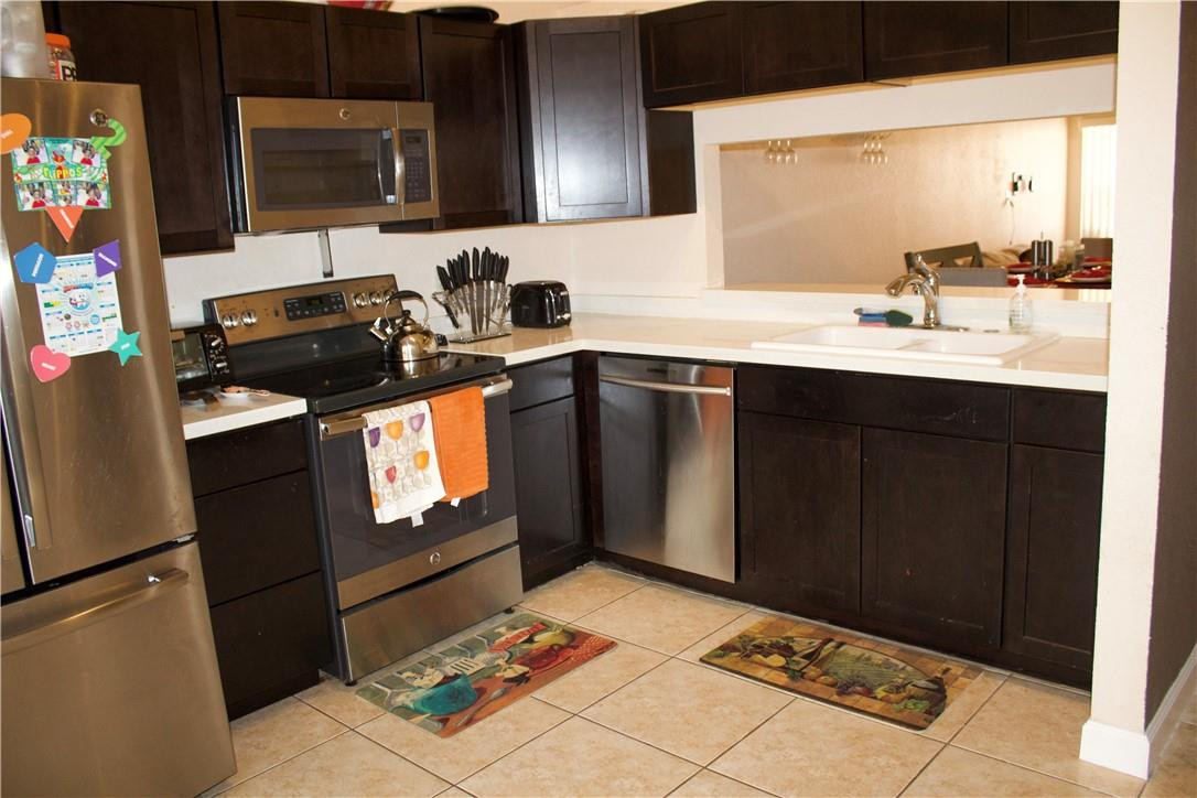 ALPINE WOODS OF JACARANDA - Residential