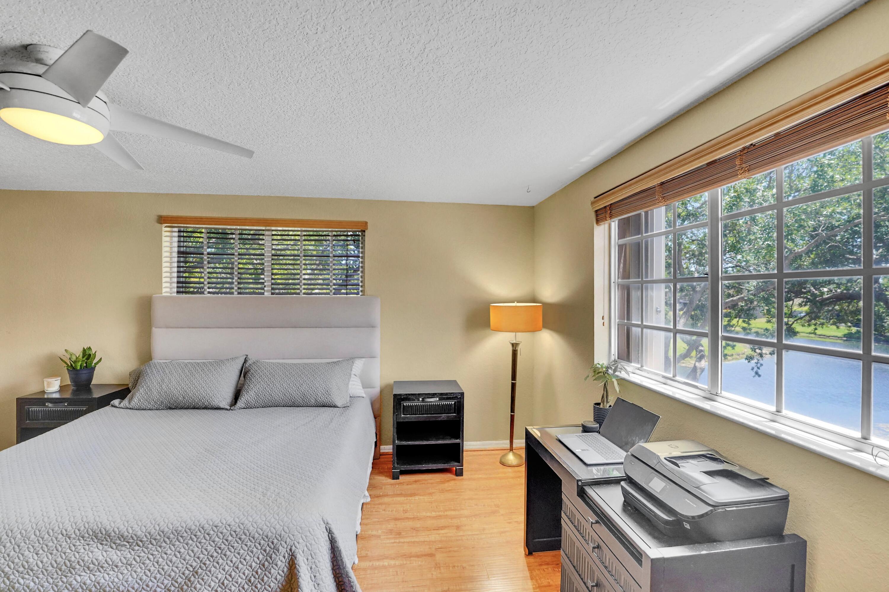WELLEBY UNIT SEVEN - Residential